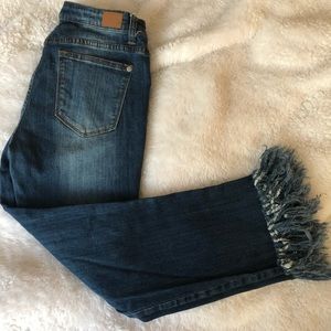 Judy Blue Cropped Jeans with frayed ends